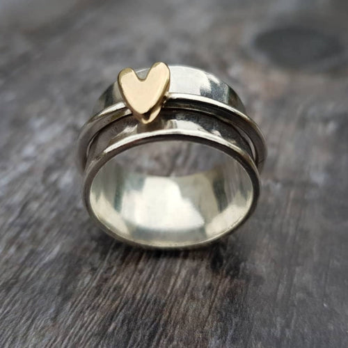 Mely Heart Ring in Gold