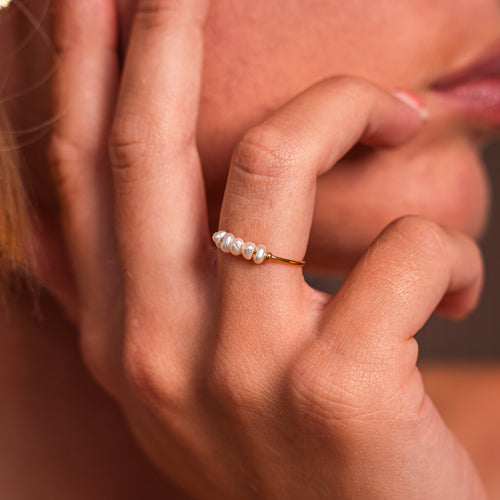 Petite Pearl Ring