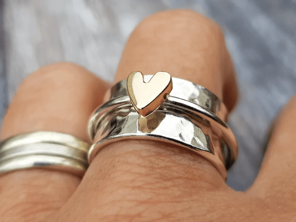 Mely Heart Ring in Gold