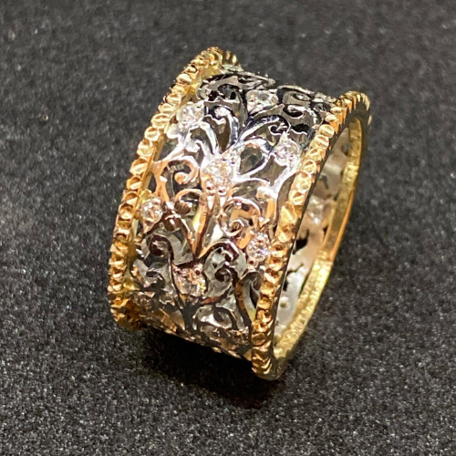 Mika Ring