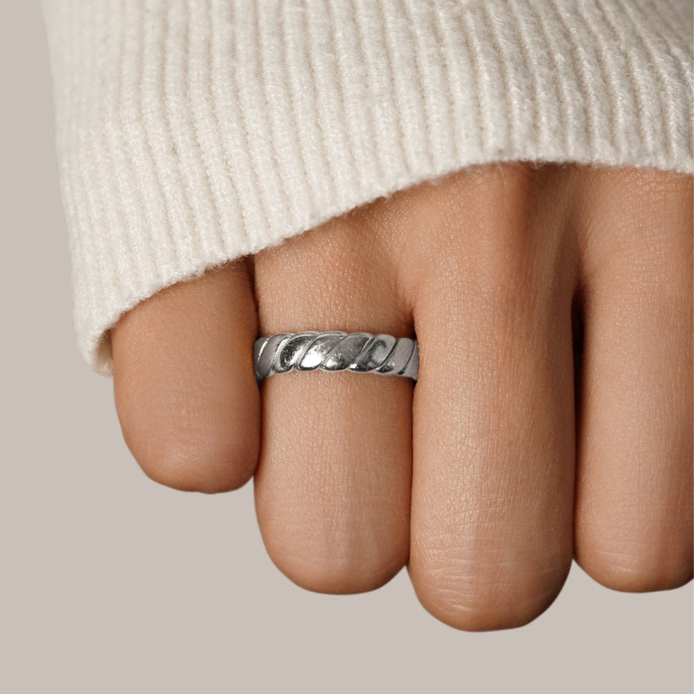 Calira Ring in Silver