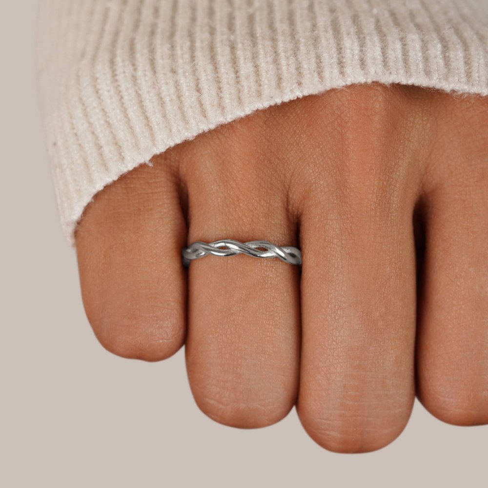 Infinity Ring in Silver