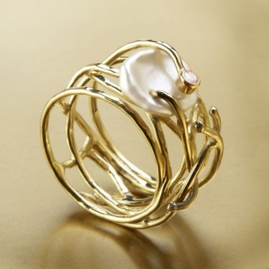 Samira Pearl Ring in Gold