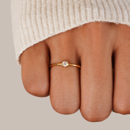 Birthstone Ring in Gold